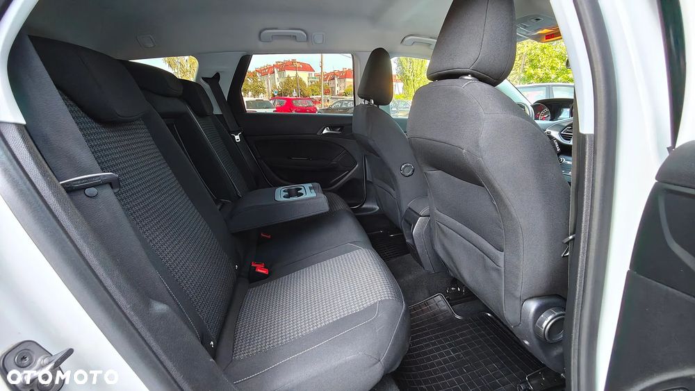 Peugeot 308 1.5 BlueHDi Active S&S - 28