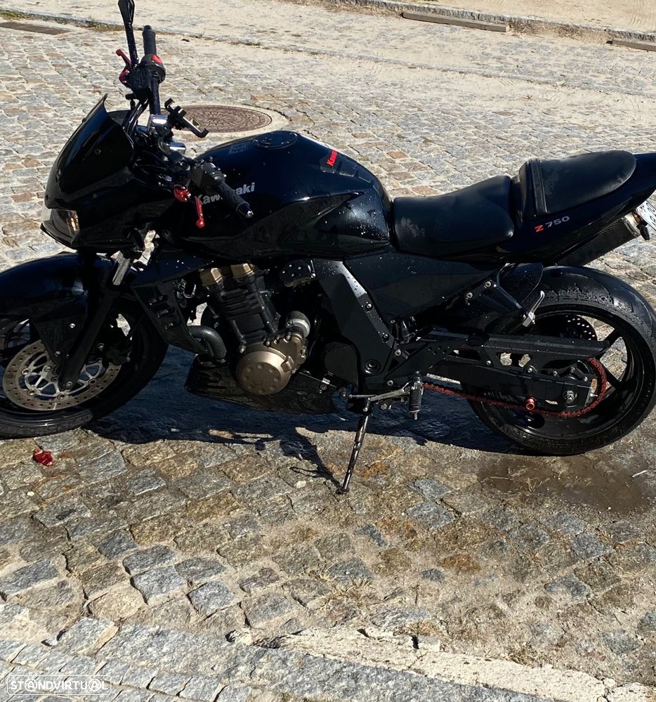 Kawasaki ZR - 10