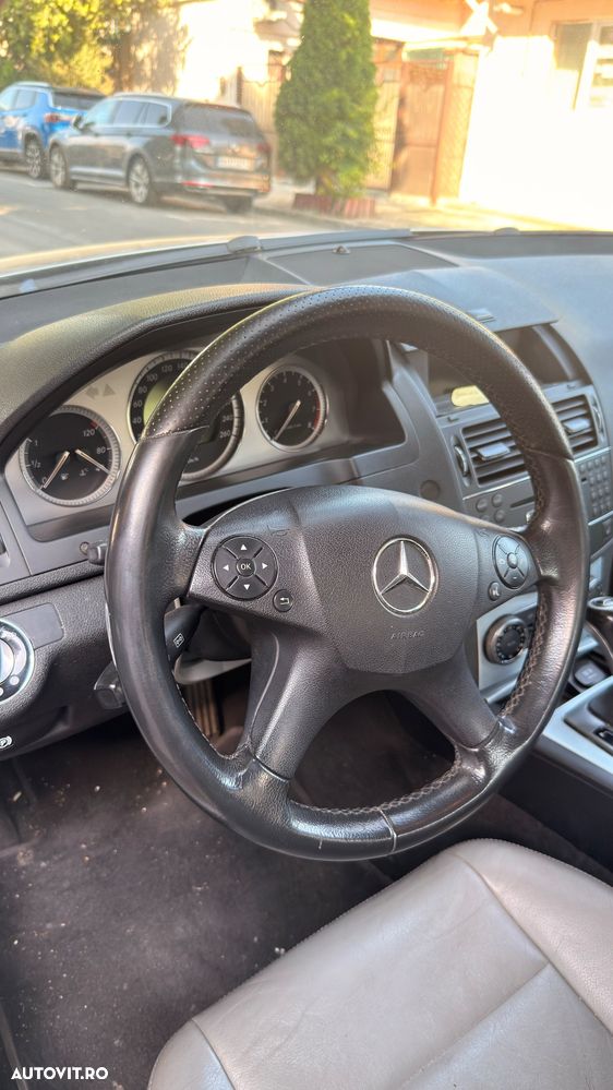 Mercedes-Benz C 280 4-Matic - 20