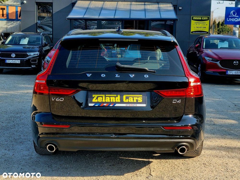 Volvo V60 D4 Momentum - 6