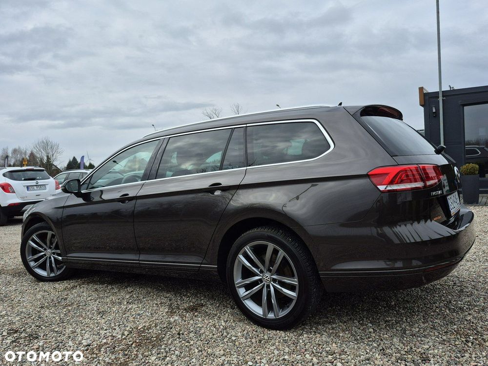 Volkswagen Passat - 26