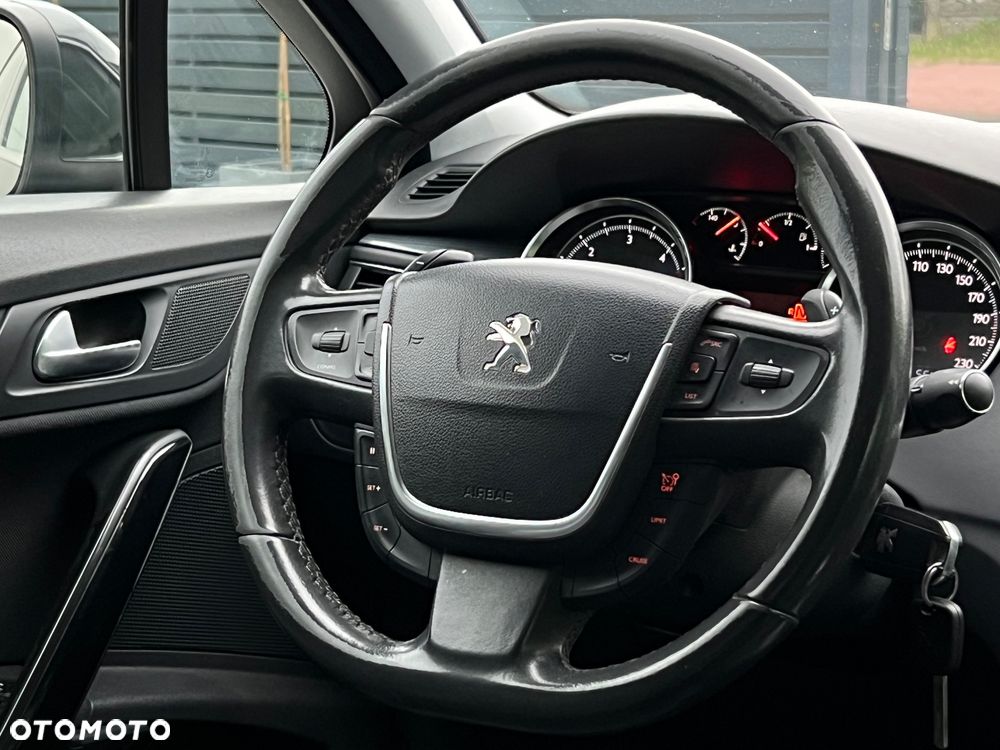 Peugeot 508 1.6 e-HDi Active S&S - 23