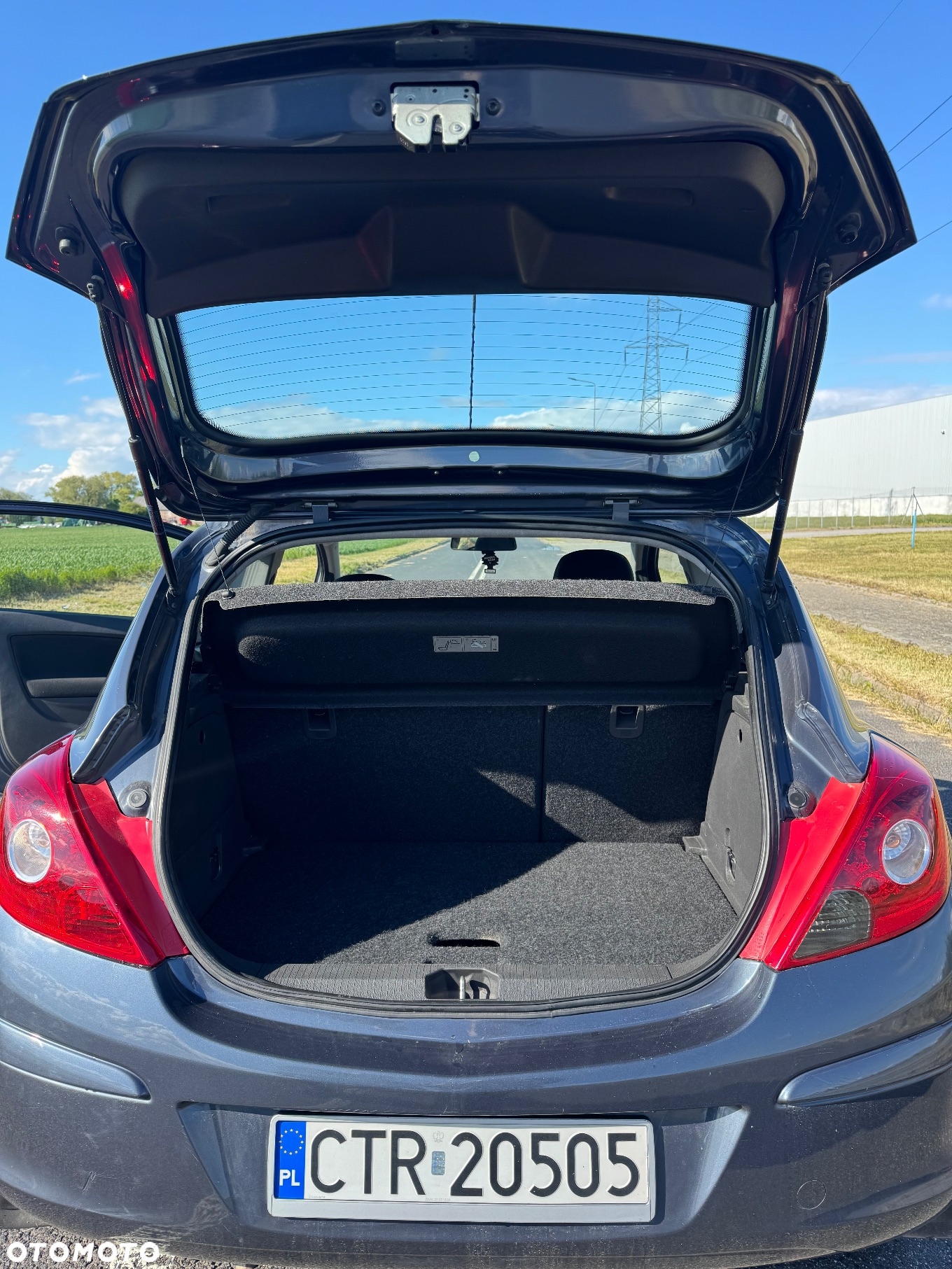 Opel Corsa 1.2 16V Cosmo - 16