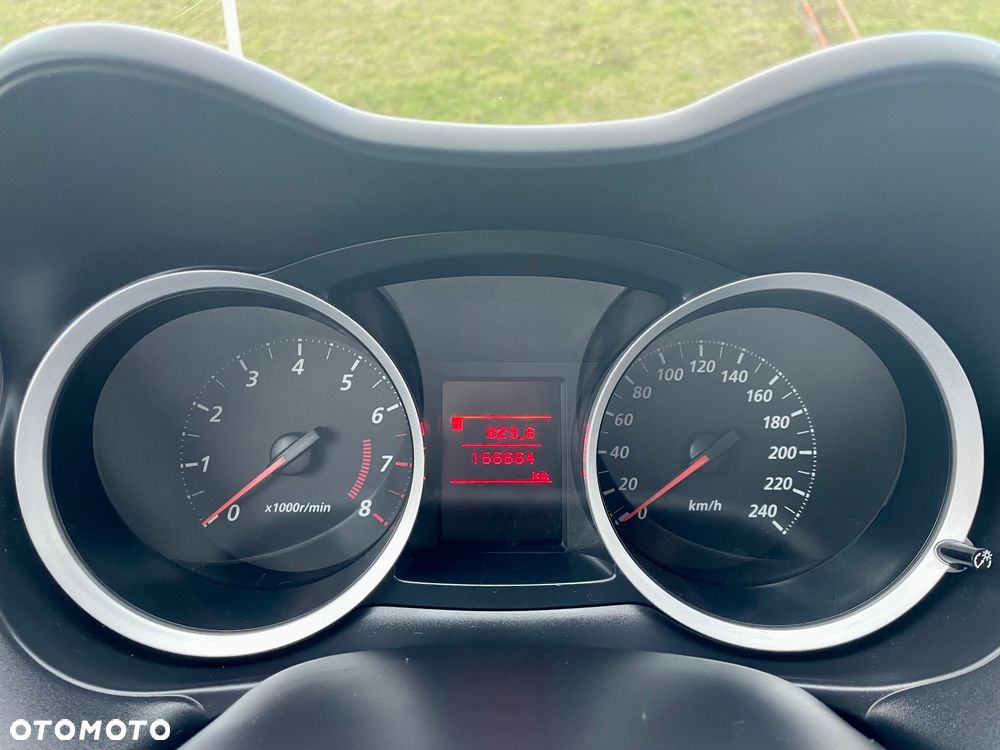 Mitsubishi Lancer 1.6 Inform - 13