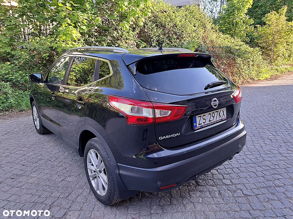 Nissan Qashqai 1.6 DCi Xtronic TEKNA - 3