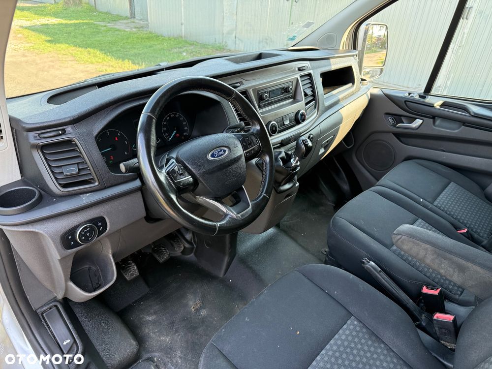 Ford Transit Custom - 10