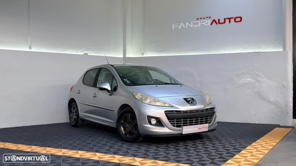 Peugeot 207 1.4 HDi Access - 1