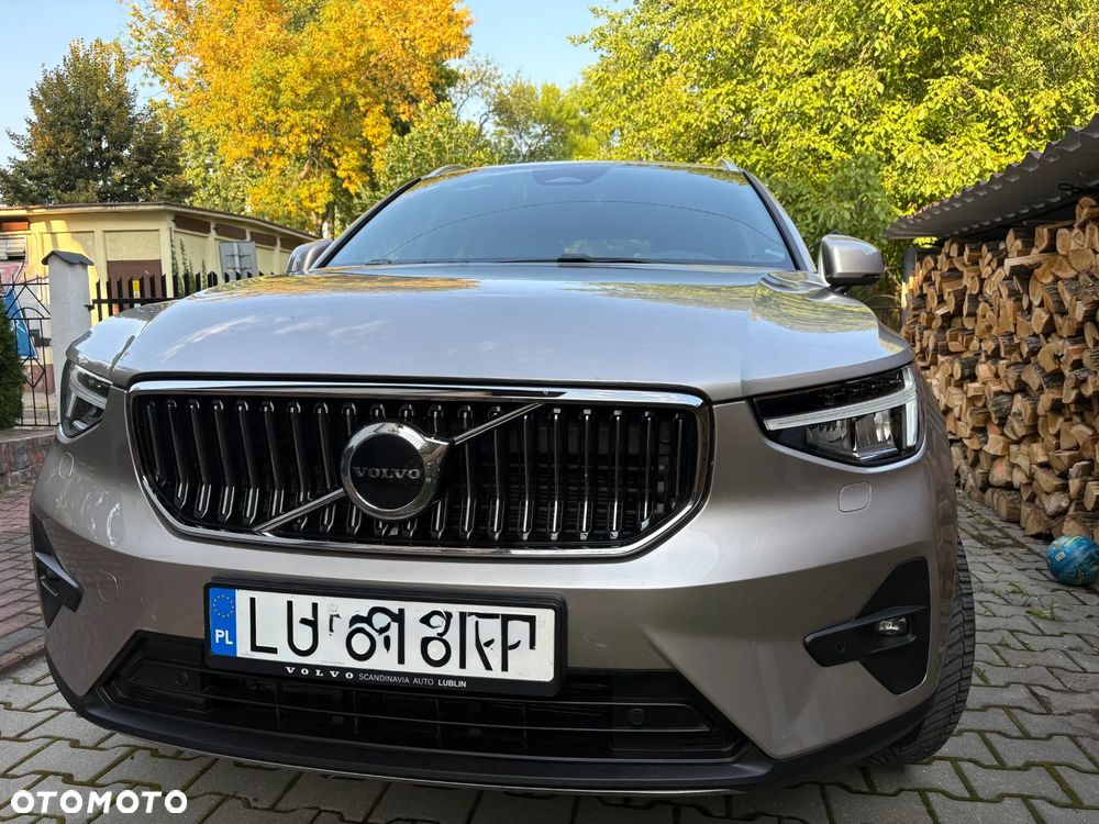Volvo XC 40 B3 Plus Dark - 1