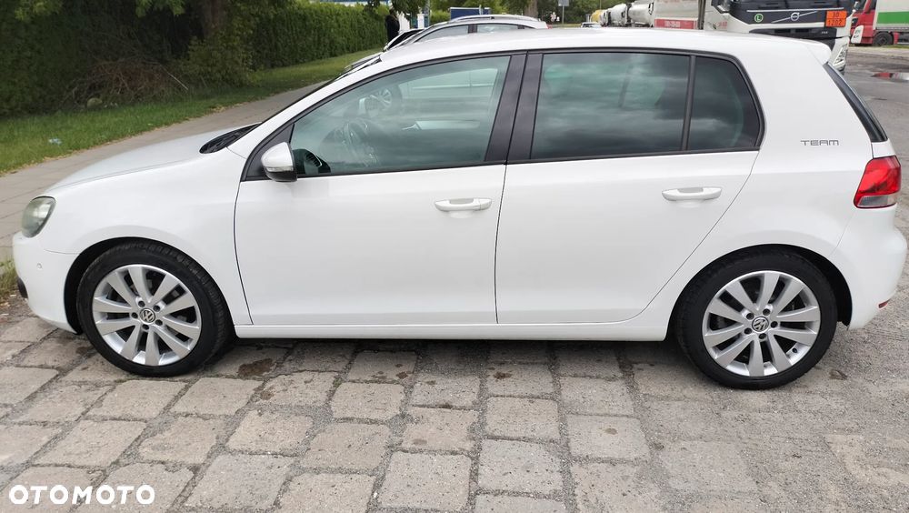 Volkswagen Golf 1.4 TSI Comfortline - 2