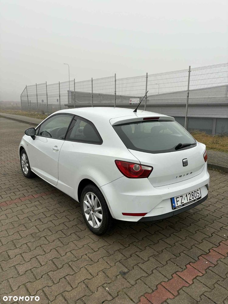 Seat Ibiza SC 1.2 12V Style Salsa - 4
