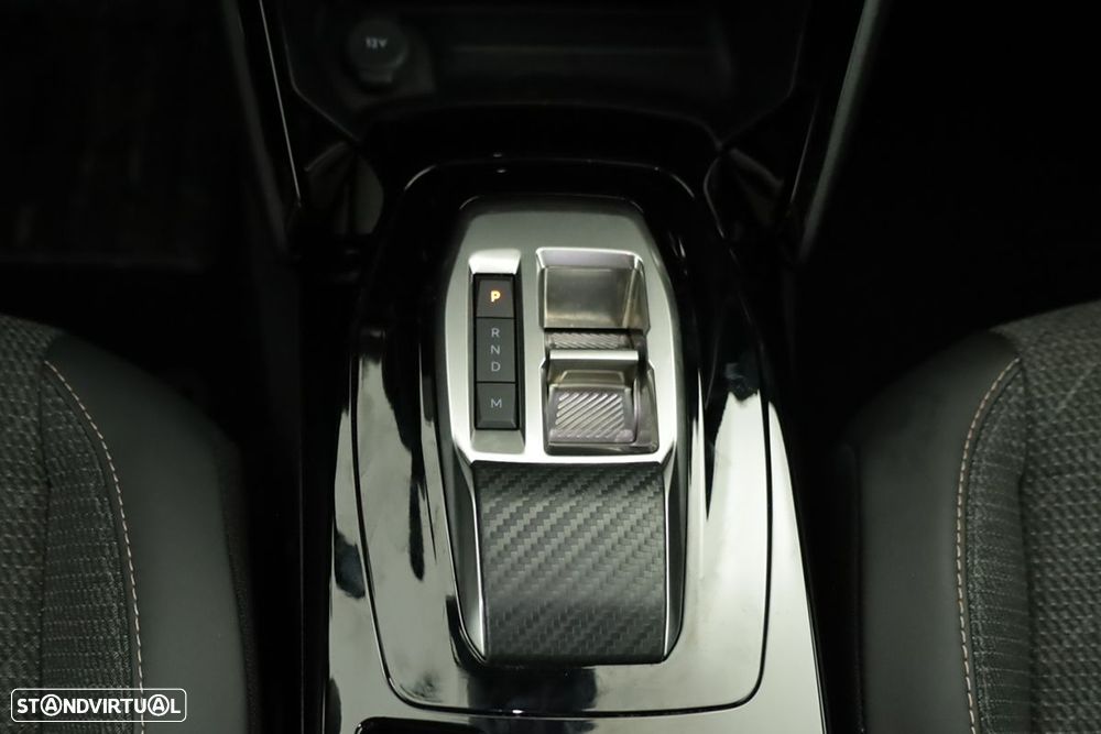 Peugeot 2008 1.2 Hybrid Allure e-DCS6 - 13