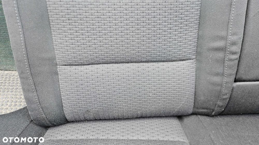 Kanapa Siedzisko Oparcie Welur Podłokietnik Uchwyt Napoje Cupholder Grzane Podgrzewane Skoda Superb II 2 - 15