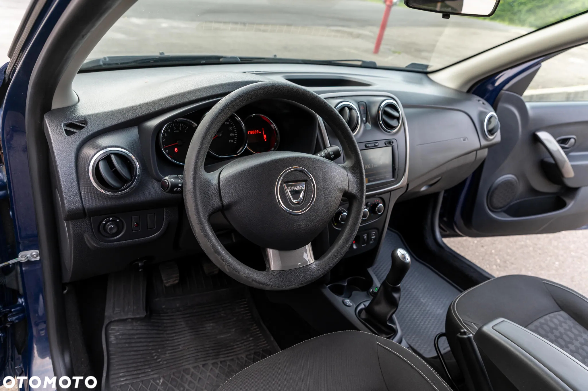 Dacia Sandero 1.2 16V Access - 28