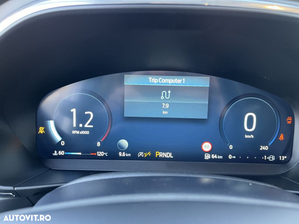 Ford Focus - 13