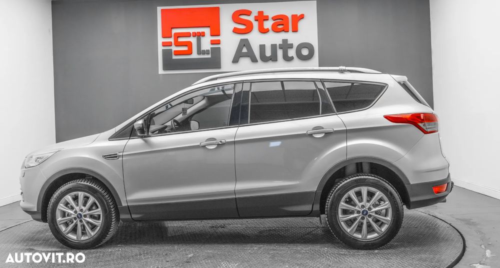Ford Kuga 2.0 TDCi 4x4 Aut. Cool & Connect - 9