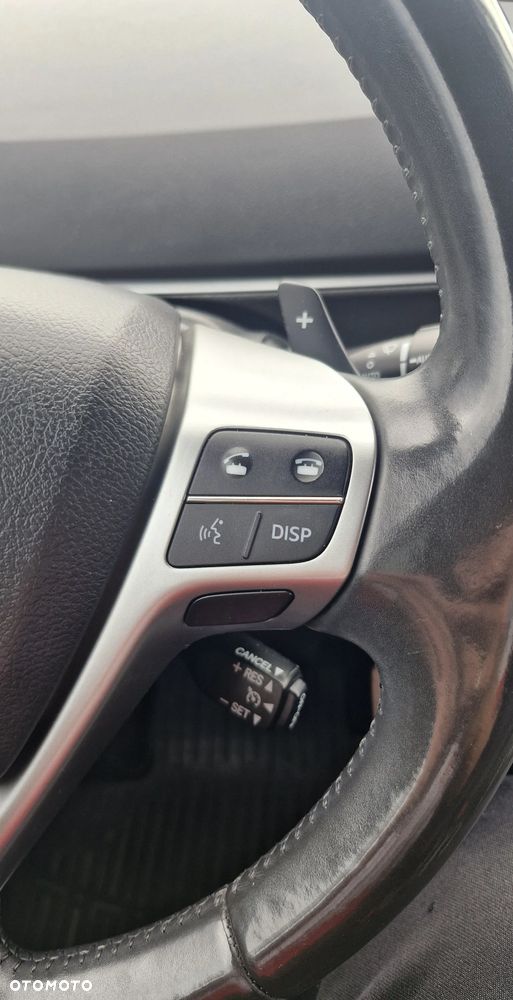 Toyota Verso 1.8 Premium 7os MS - 17
