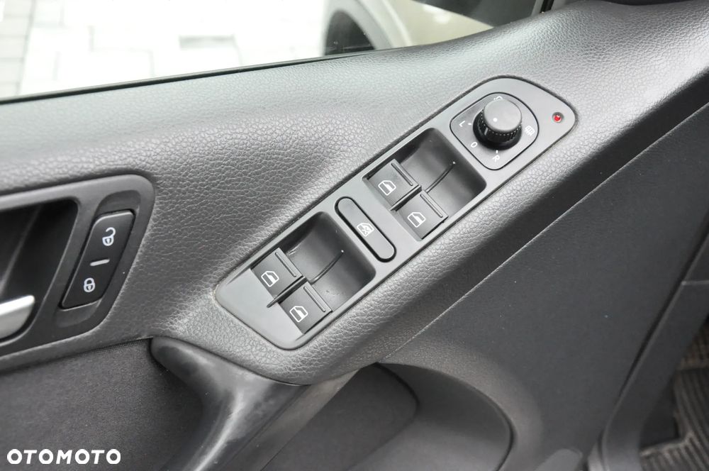 Volkswagen Tiguan 2.0 TDI BlueMot Trend&Fun - 29