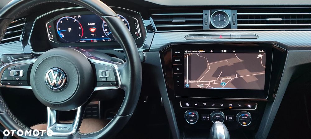Volkswagen Arteon 2.0 TDI SCR DSG R-Line Edition - 31
