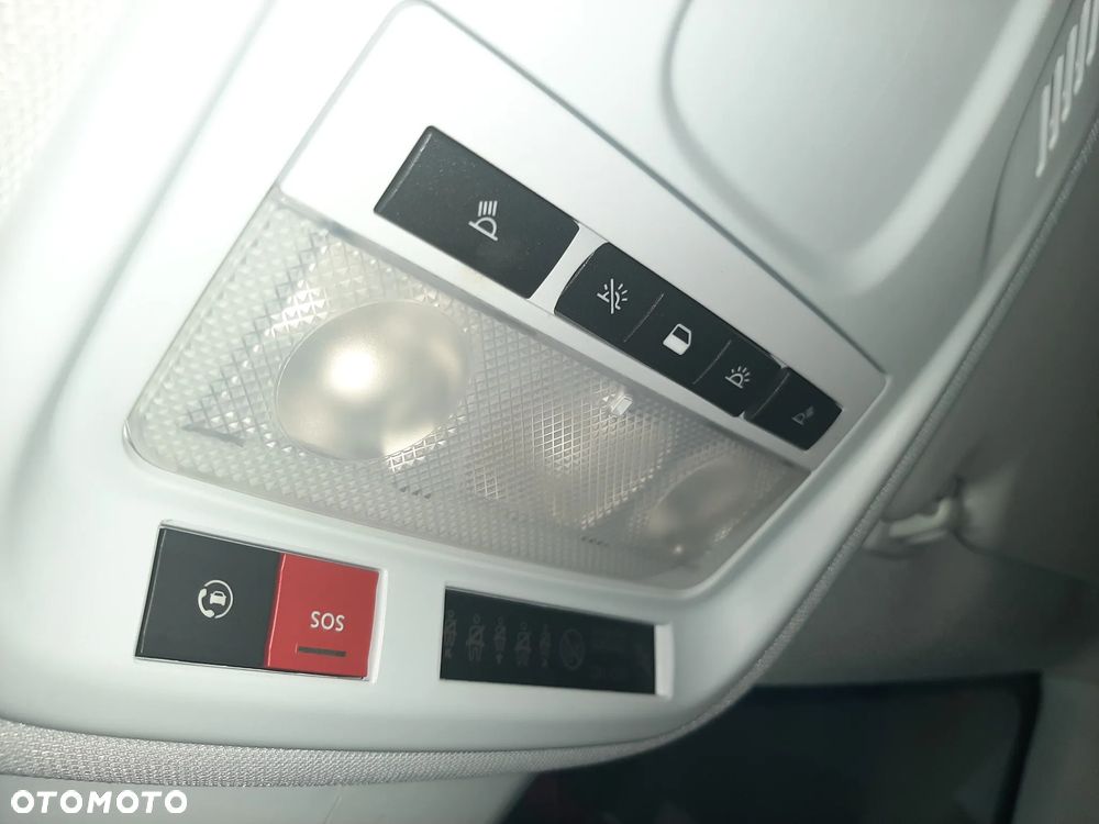 Opel Grandland X 1.2 Start/Stop Automatik Business Elegance - 24