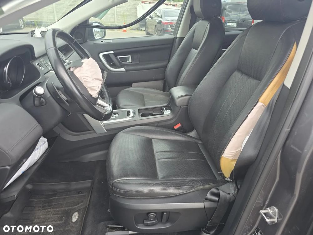 Land Rover Discovery Sport TD4 HSE Luxury - 13