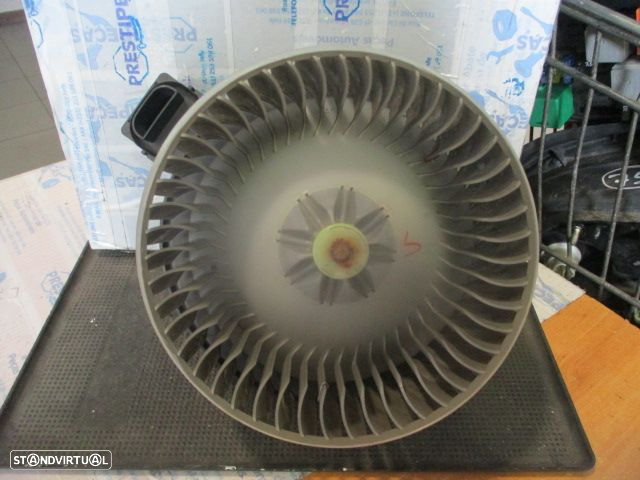 Motor Sofagem AV2727005391 JAGUAR XF 2009 3.0 D 240CV 4P PRETO JAGUAR XF 2013 2.2D AUT 200CV 4P CINZA - 5