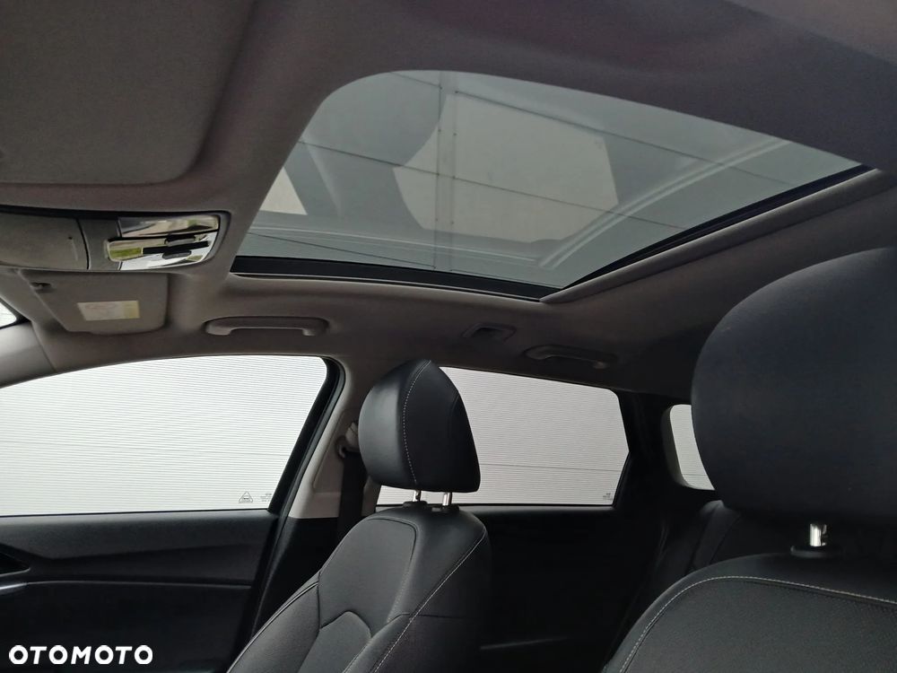 Kia Ceed 1.4 T-GDI OPF Platinum Edition - 14