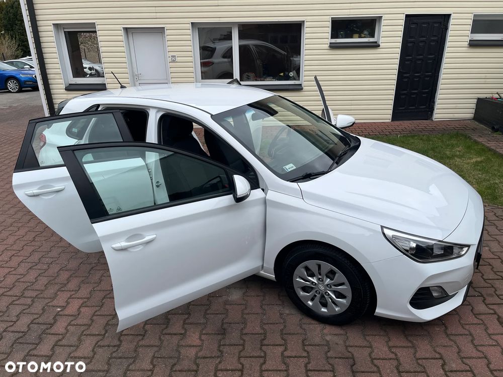 Hyundai i30 1.4 Classic + - 35