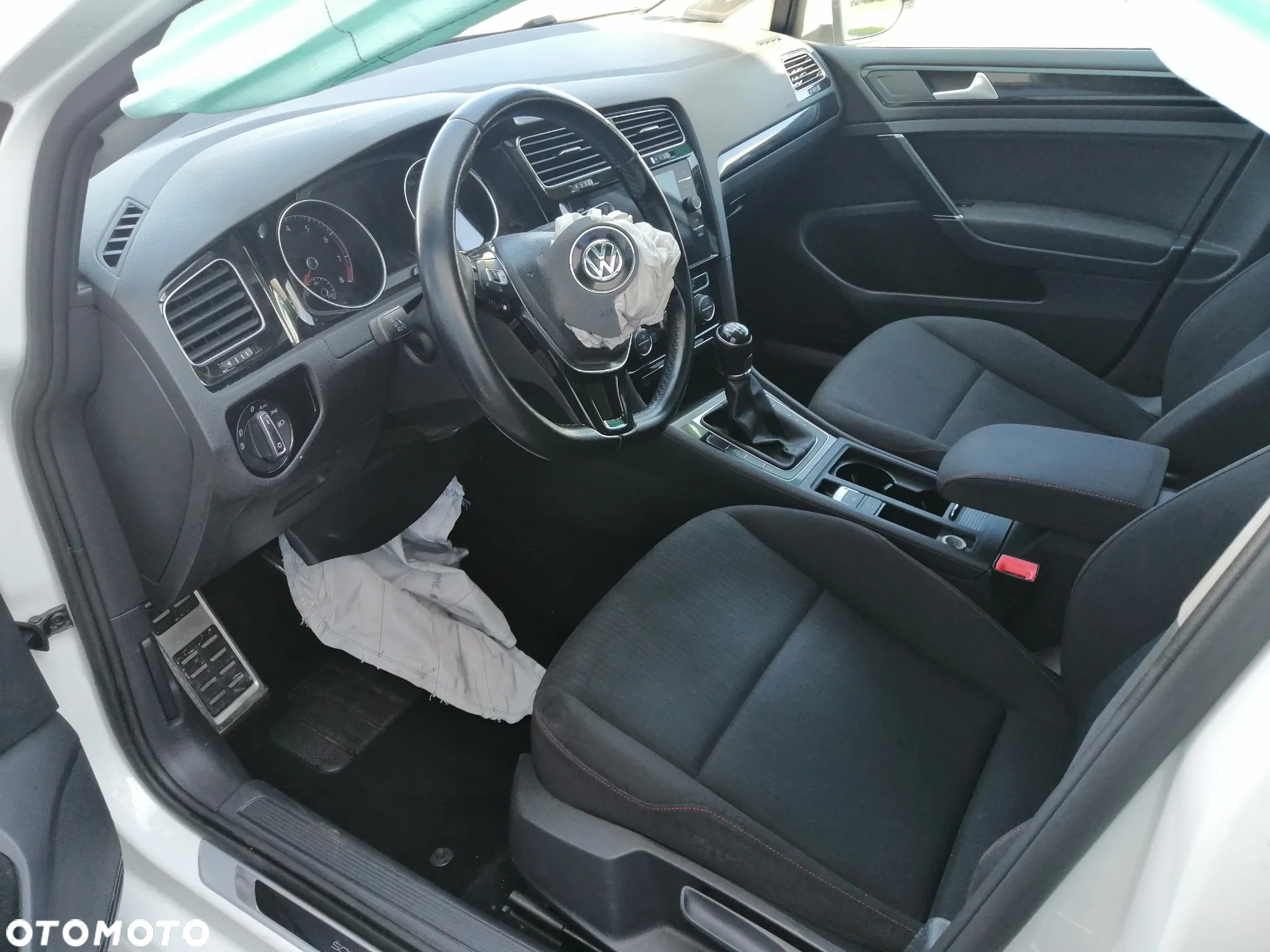 Volkswagen Golf 1.0 TSI Sound - 6