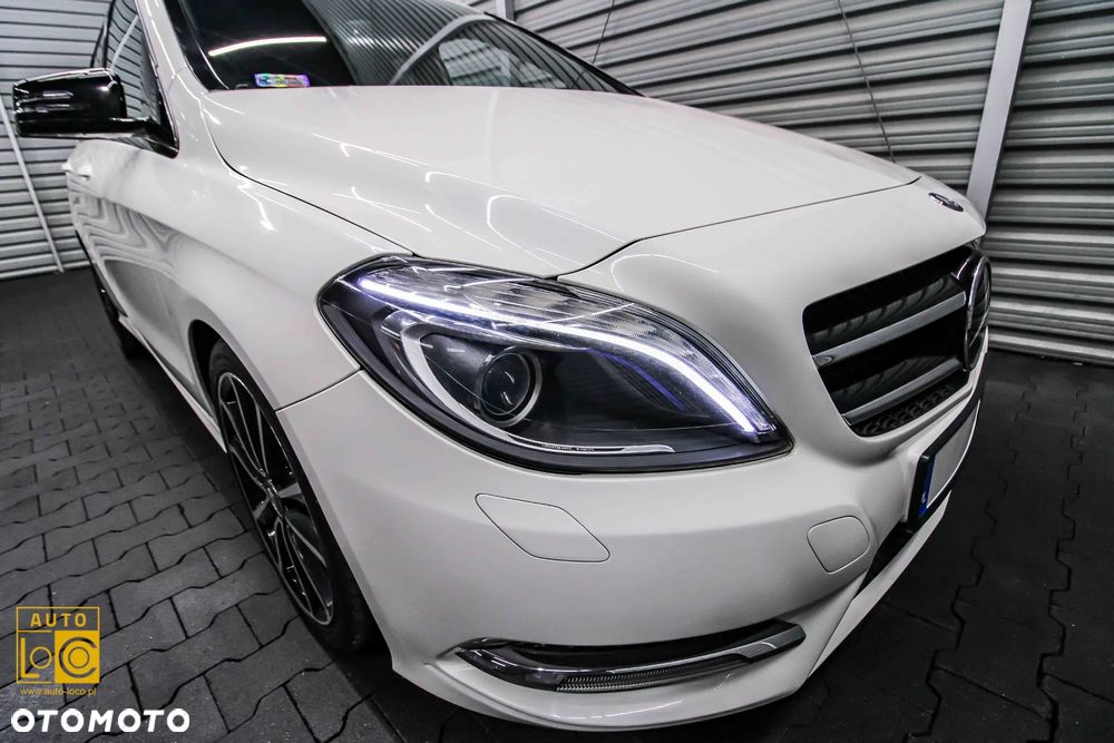 Mercedes-Benz Klasa B 200 CDI (BlueEFFICIENCY) 7G-DCT - 31