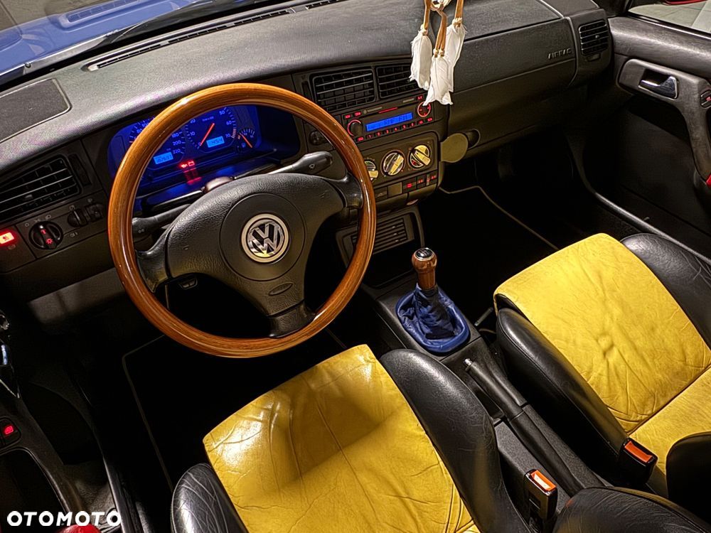 Volkswagen Golf Cabriolet 1.6 - 14