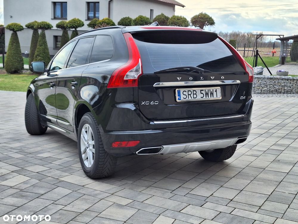 Volvo XC 60 D4 Drive-E Momentum - 3