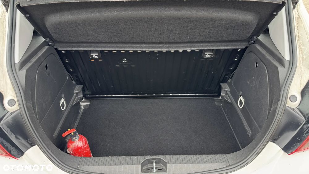 Opel Corsa 1.4 Enjoy - 8