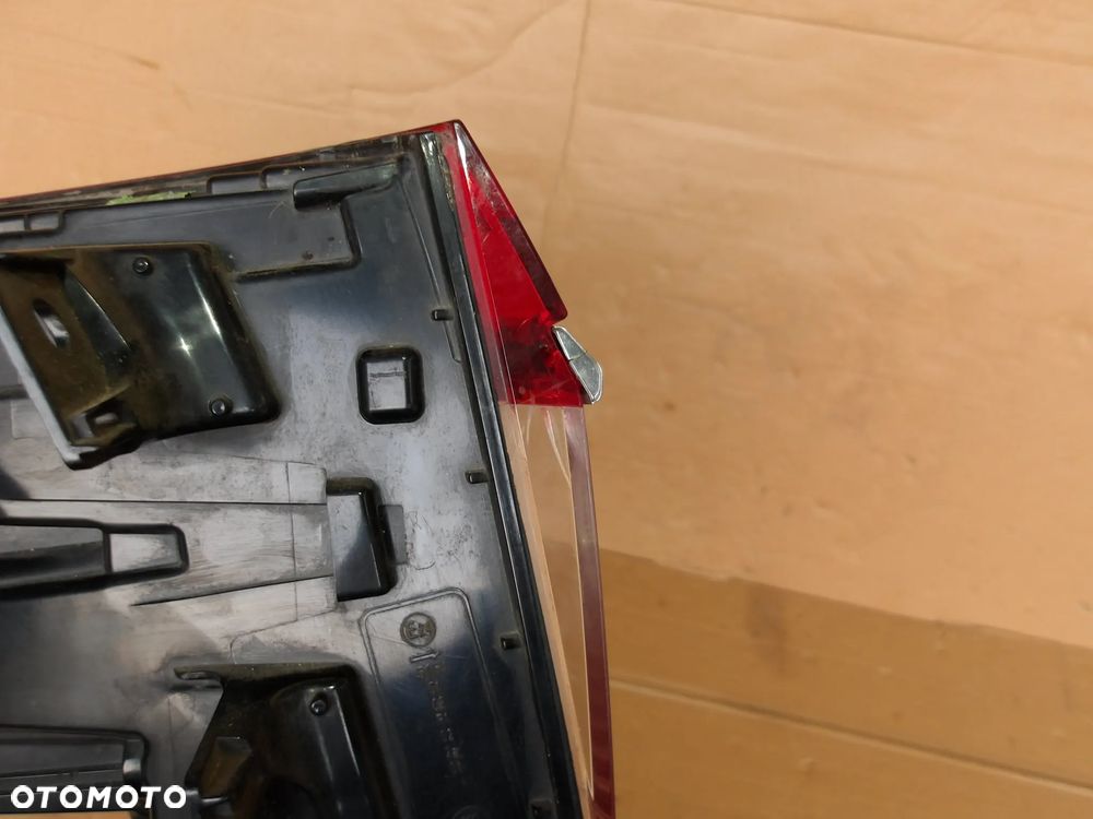 LAMPA PRAWY TYL SKODA SUPERB III SEDAN LIFT 3V5945208C - 7