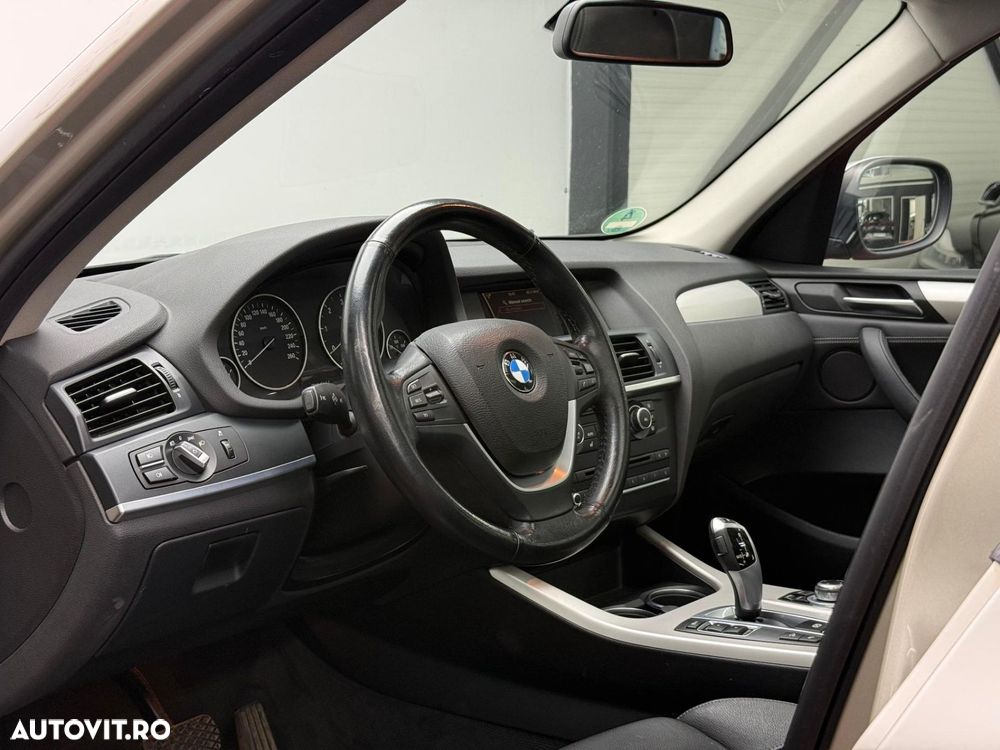 BMW X3 xDrive20d Aut. - 7