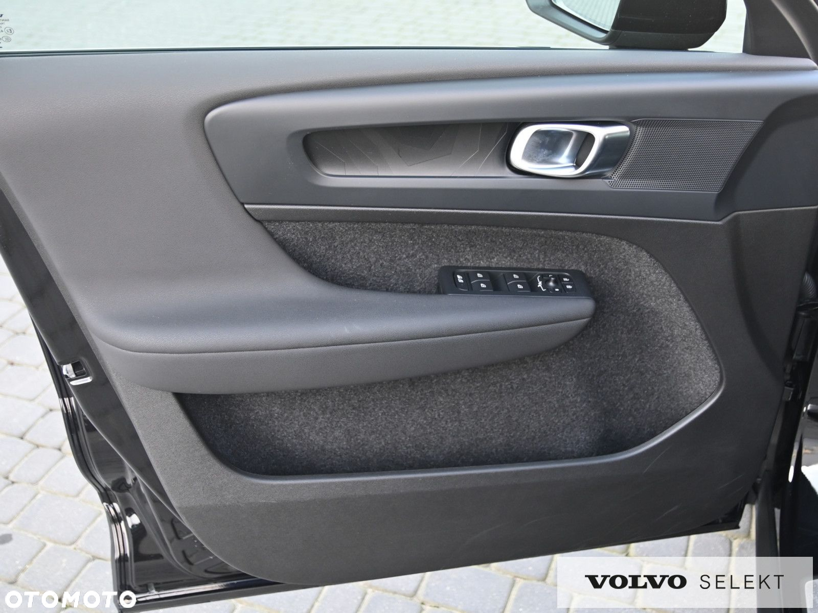 Volvo C40 - 15