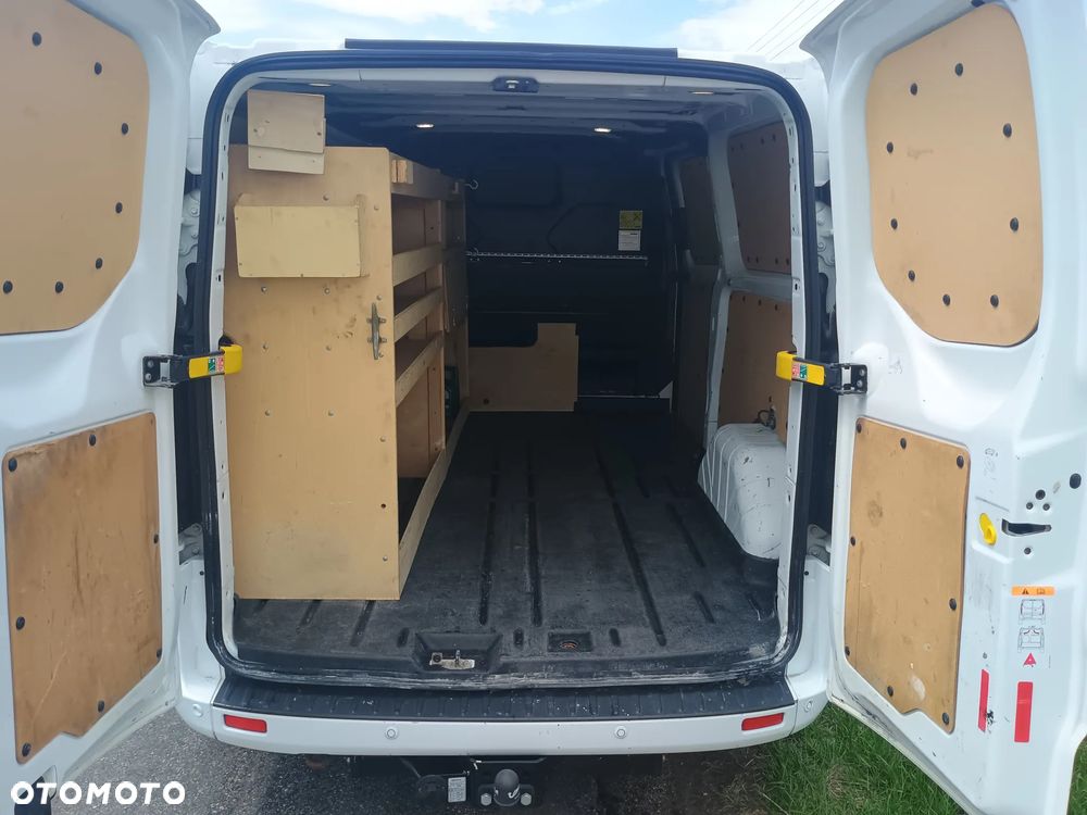 Ford Transit Custom - 12