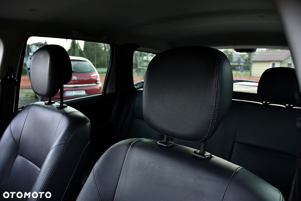 Dacia Duster 1.6 16V 105 4x2 Prestige - 29