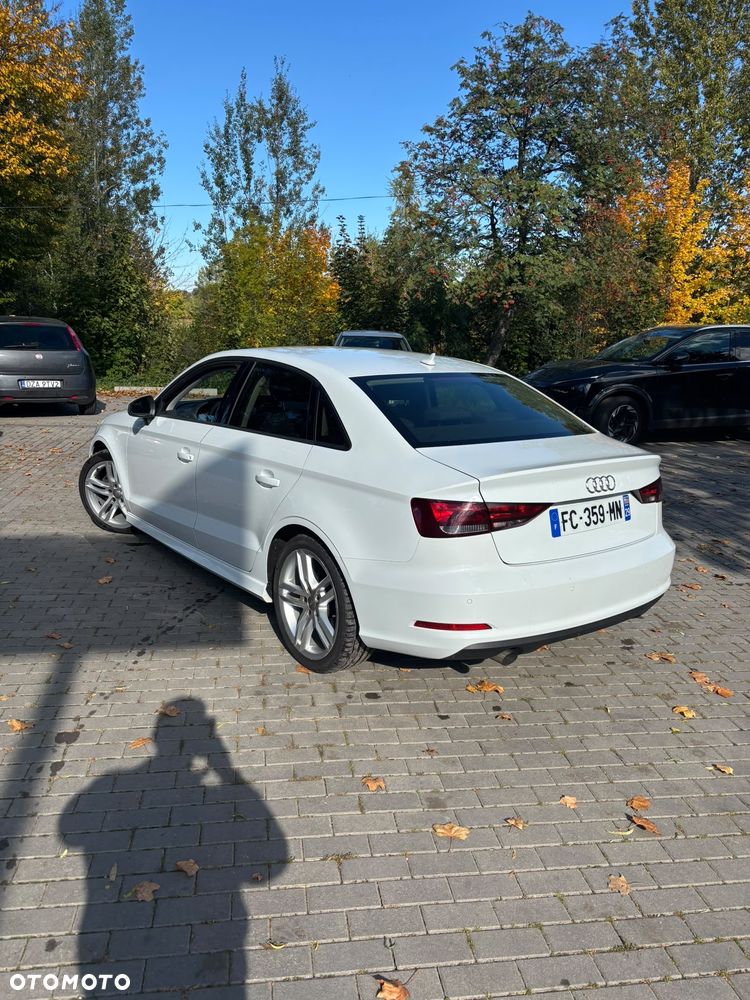Audi A3 Limousine 2015 photo 3