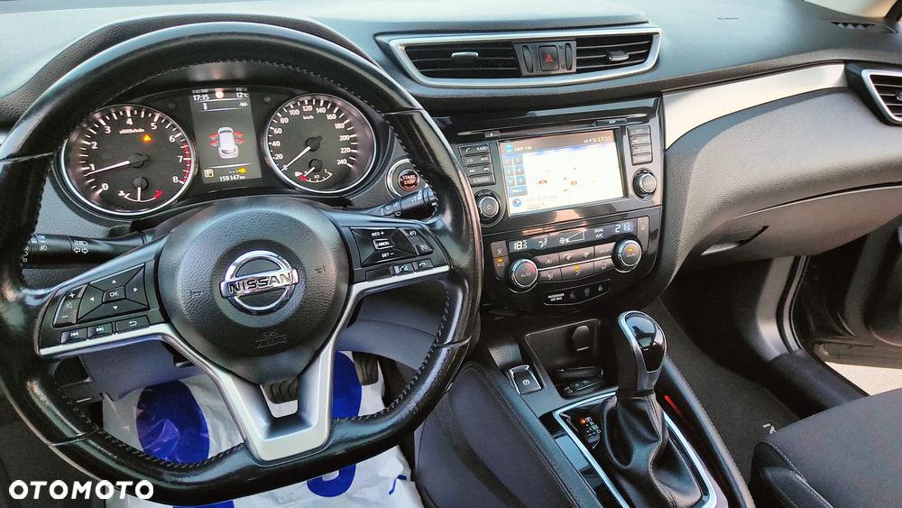 Nissan Qashqai 1.2 DIG-T Xtronic 360 - 30