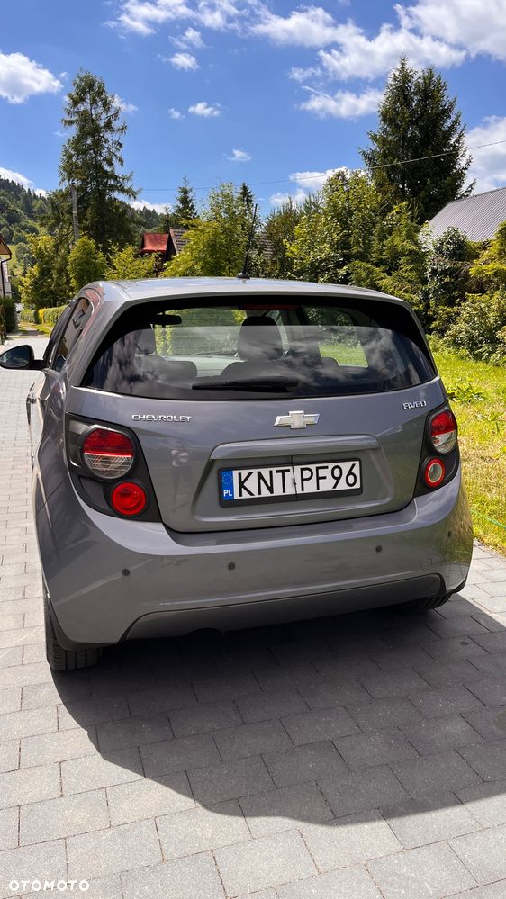 Chevrolet Aveo 1.2 LT - 8