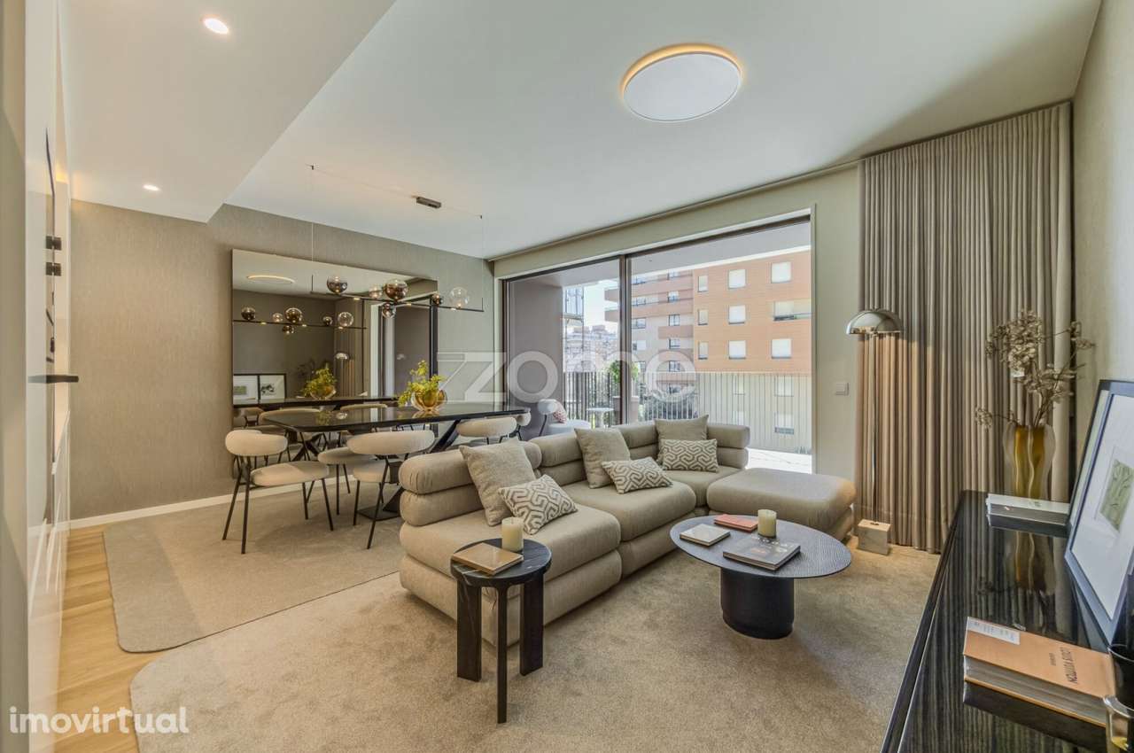 T2 nos Jardins D'Arrábida | Varanda | Condomínio Privado - Grande imagem: 4/17