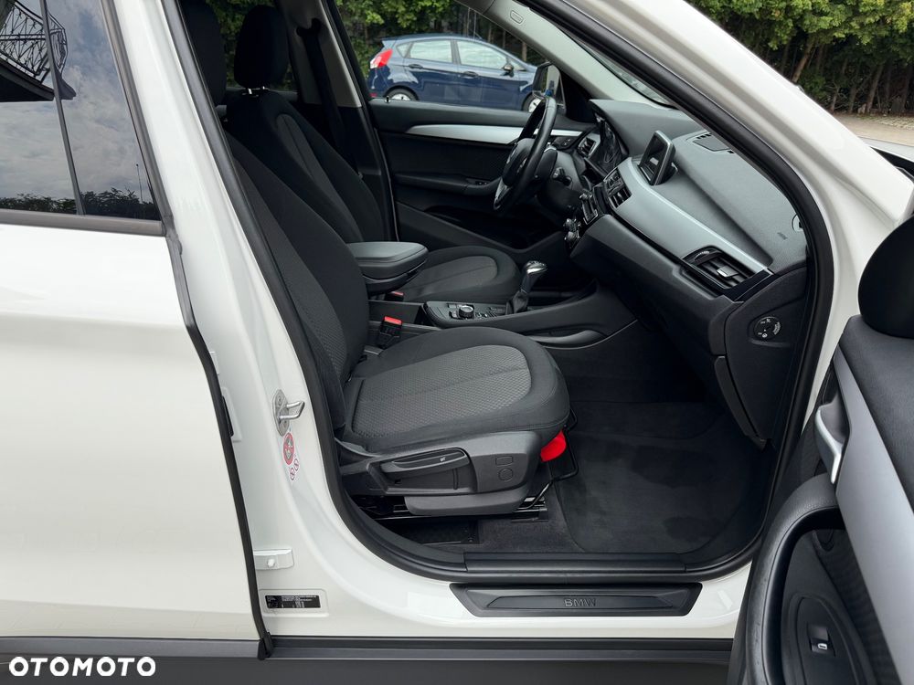 BMW X1 sDrive18i - 7