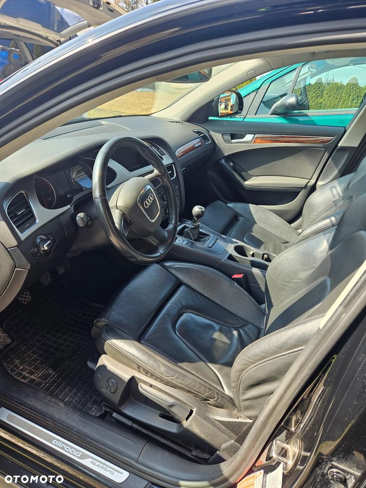 Audi A4 Allroad - 11