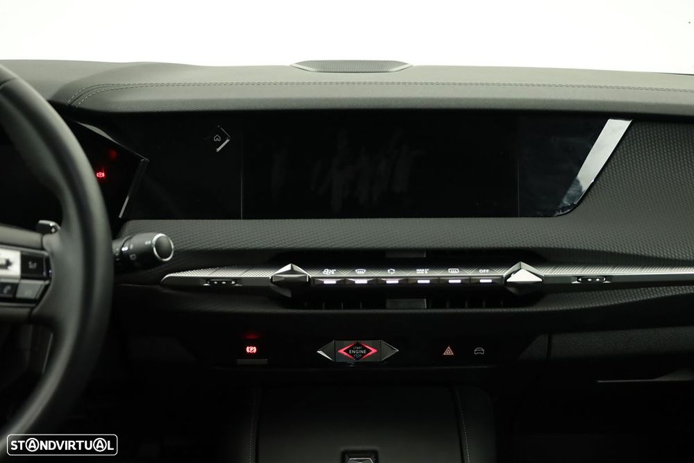 DS DS4 1.6 PureTech Rivoli EAT8 - 9