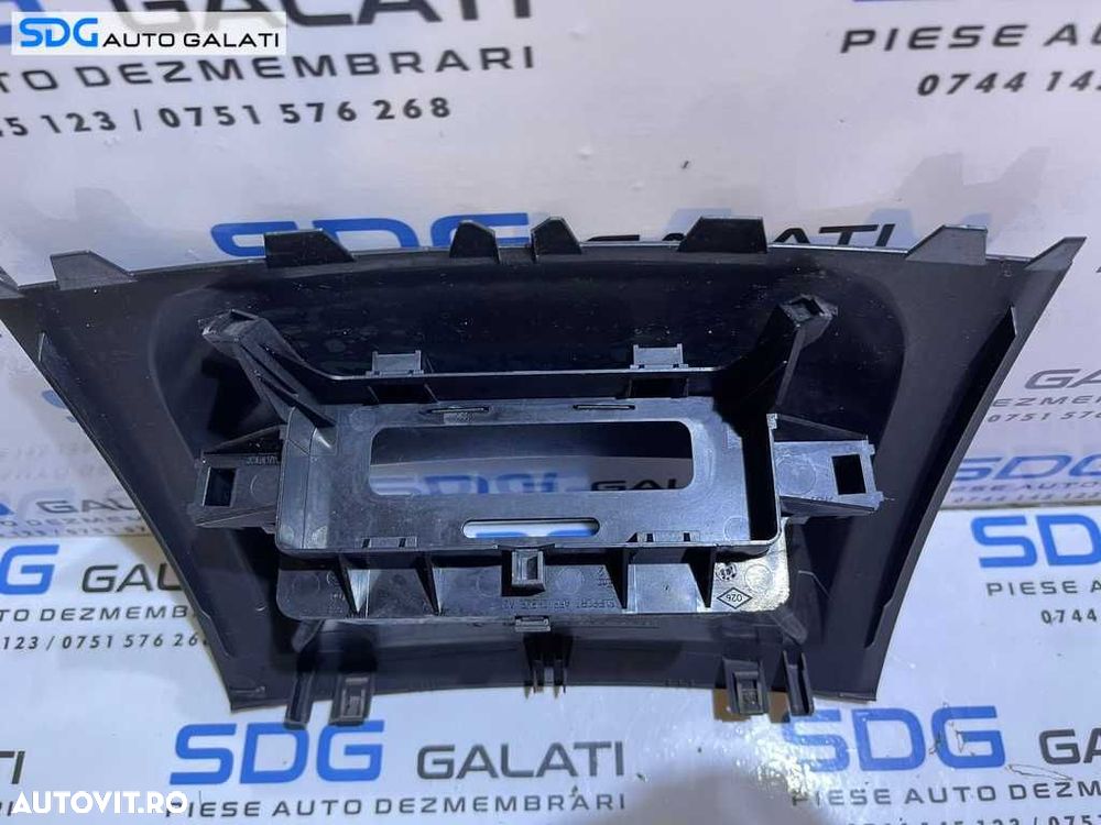 Capac Plastic Bord Suport Display Afisaj Renault Megane 2 2002 - 2008 - 7