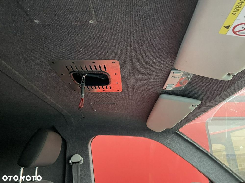 Volkswagen Transporter - 5