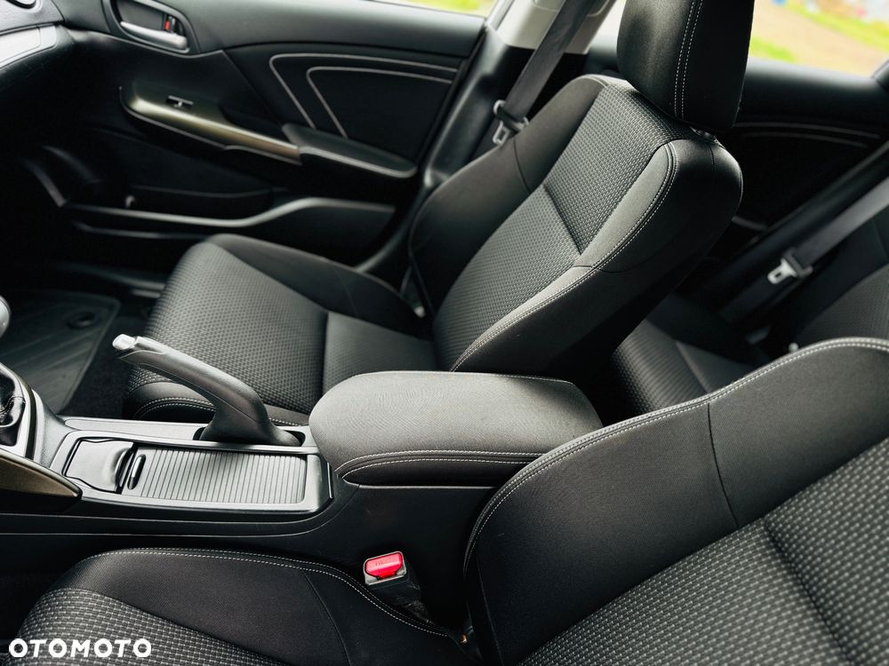 Honda Civic 1.4 i-VTEC Elegance - 25