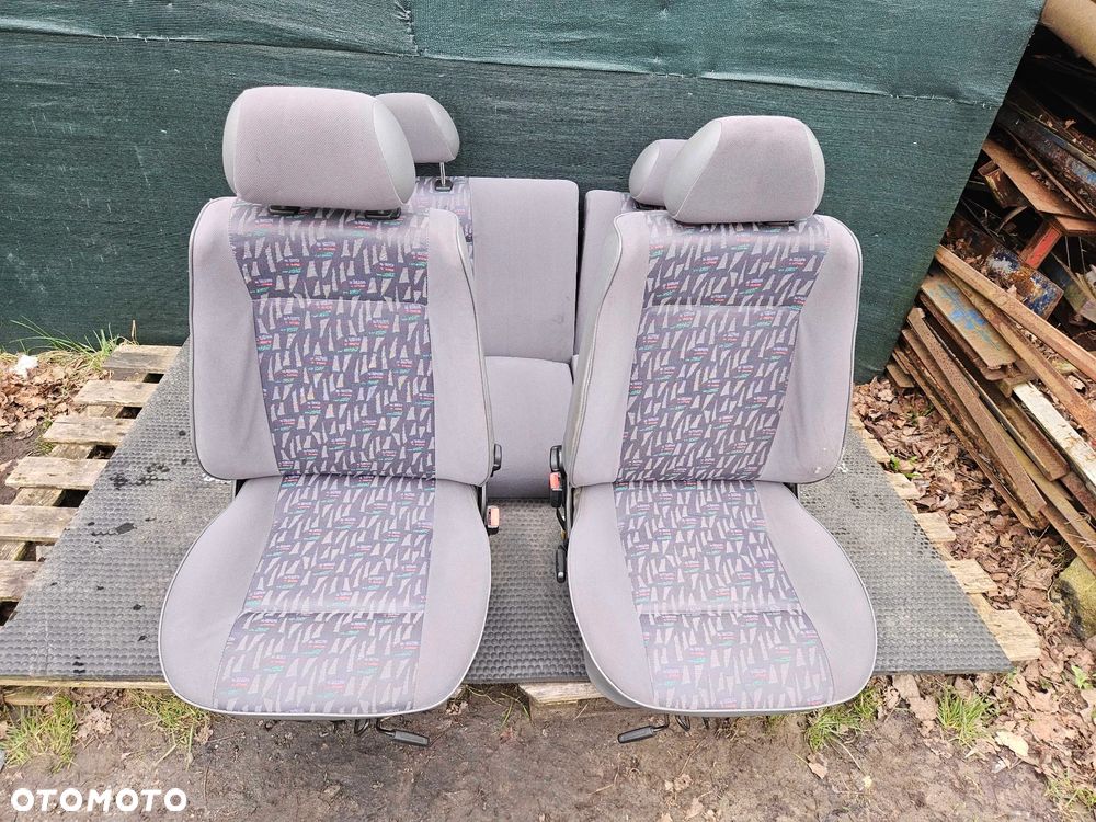 Fotele Fotel Siedzenie Kanapa Oparcie Welur Seat Cordoba I 1 Przed Lift Komplet - 1