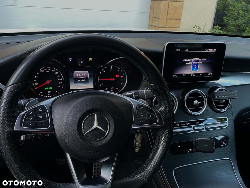 Mercedes-Benz GLC - 6