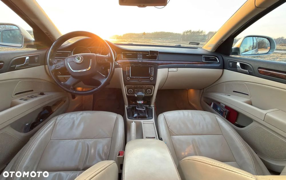 Skoda Superb 2.0 TDI Platinum DSG - 5